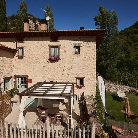 Caserio Montehermoso * Astúlez