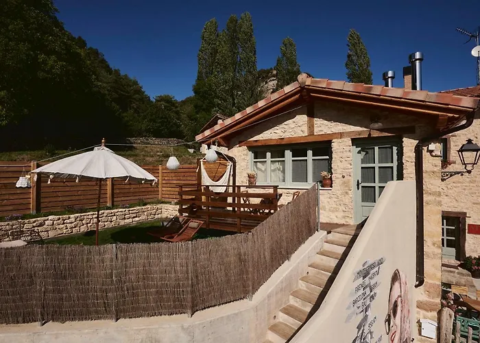 Caserio Montehermoso * Astulez